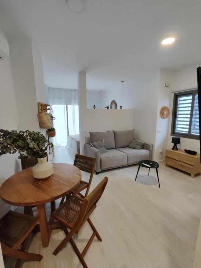 Apartamento Dos Aceras Málaga Exterior foto